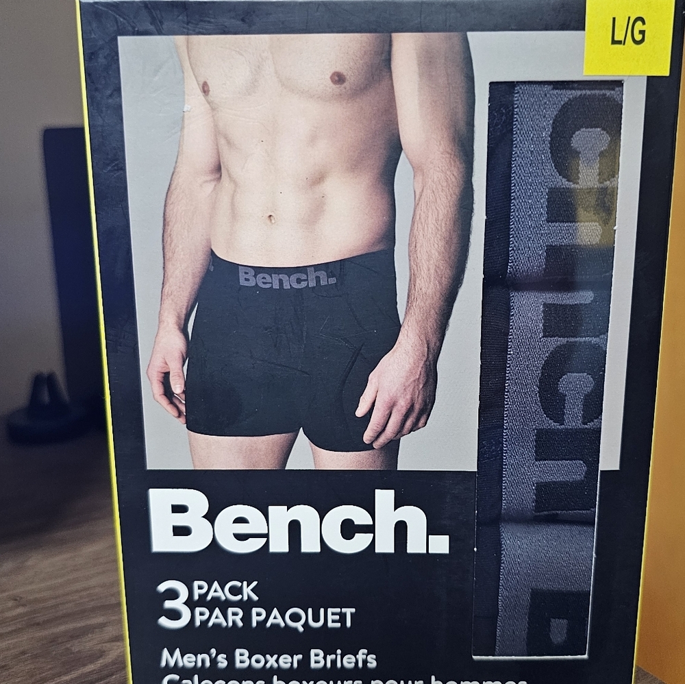 Bench Men's Essentials Boxer Briefs - Black